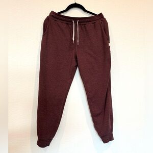 Vuori Performance Jogger in Ruby Heather, Small
